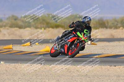 media/Dec-15-2023-Apex Assassins (Fri) [[91f19fb1c7]]/Trackday 2/Session 2 (Turn 4)/